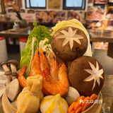 颜值超高，女孩子很难不爱。食材新鲜，螺跟虾都很鲜