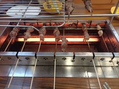 -哈尔滨小酒馆·鲜肉现穿自助烧烤(康新花园店)