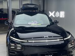 -小鹏汽车(上海静安大融城店)