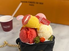 香榭假日外带冰淇淋杯-哈根达斯(青岛海信店)