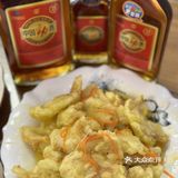 劲酒配蟹，鲜美健康