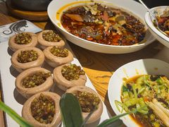 -苹果树下艺术餐厅(宋庄店)