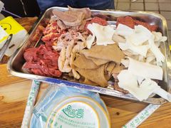 -金鼎雪山牦牛杂火锅(理县总店)