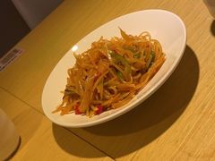 -关东小磨东北菜(上海长风大悦城店)