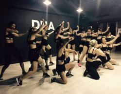 DNA family-DNA舞室