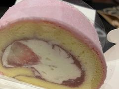 季节限定草莓瑞士卷-星巴克(杭州桐庐立山国际店)
