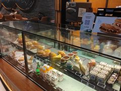 -星巴克臻选(惠州华贸天地1楼店)