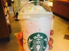 夏椰草莓星冰乐-星巴克臻选(成都宽窄巷子店)