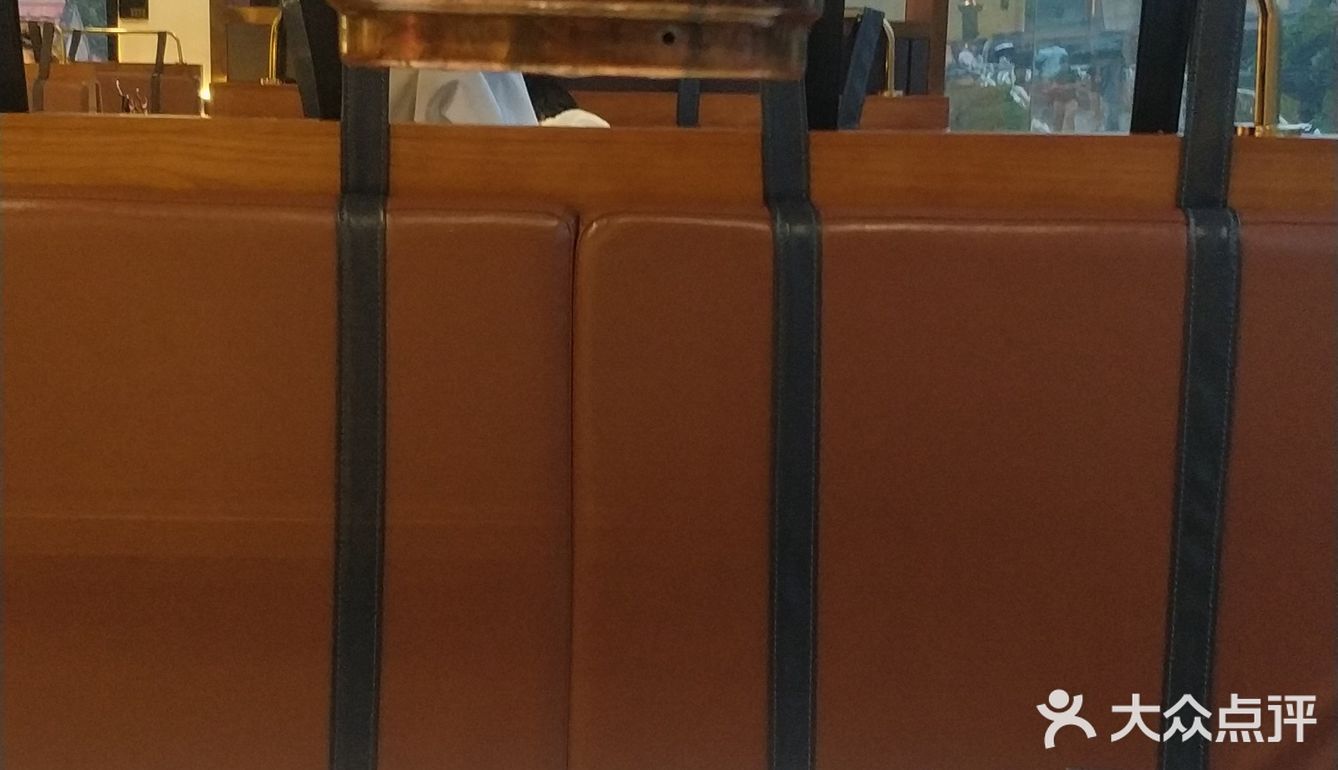 国际友人特别多的烤肉火锅早茶店