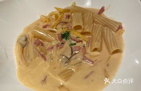 Smoked Duck Breast Cream Pasta