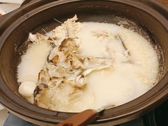 -香山湖家家宴(中山陵店)