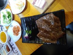 -唯成•韩国炭火烤肉 유성고기