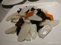 山药黑木耳-老上海弄堂菜馆(恒基名人购物中心店)