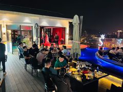 -杜尚rooftop露台酒吧