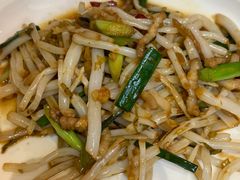 -魏铭鱼头捞饭(晋阳路店)