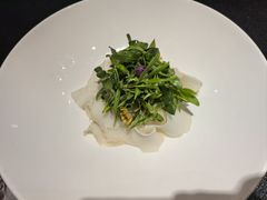 -浦東饭店(育才街怀特国际商城店)