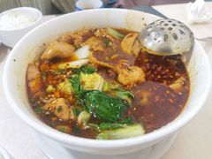 -YI PIN JU 一品居中餐厅 中国超市