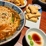 【招牌小锅米线】铜锅现煮的仪式感太绝了！