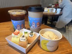 -LUNEURS月乐诗·烘焙甜品(华山路店)