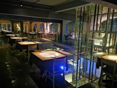 -穹六人间 people 6(岳阳路店)
