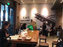 大堂-星巴克(重庆火车北站北广场II店)