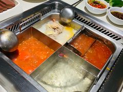 -海底捞火锅鲜切牛肉主题店(长寿路店)