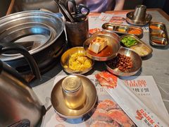 -草家酱蟹炭火烤肉店(珲春南路一店)