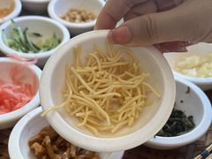 -包整·丝娃娃(一览甲秀楼风景店)