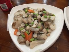 -侬佳蒸菜馆(听潮店)