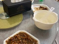 -山里人家土菜馆(茅山店)