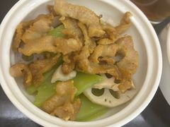 -雪梅月子中心(华侨城店)