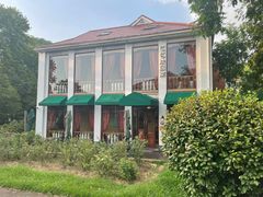 -橘洲1910花园江景西餐厅