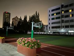 -上海市虹口区教育学院实验中学