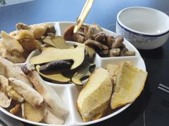 -野菌皇海景野生菌火锅(滨海大道店)