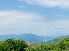 -鬼笑石后山停车场