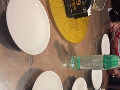 -唐伯虎新派湘菜馆(石夏时代广场店)