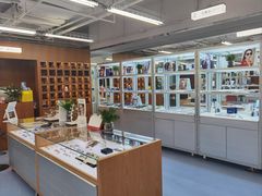 -无奔眼镜·蔡司·依视路授权店(马家堡店)