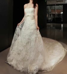 -Vera Wang婚纱礼服旗舰店