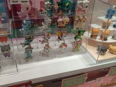 -泡泡玛特POPMART(蓝色港湾店)