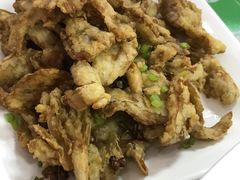 -天天向上素食餐厅(五台山店)