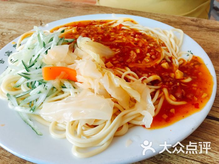 宁夏海原穆斯林餐厅拌面图片 - 第1张