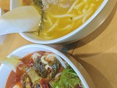 -三千粉牛肉米粉(来客茂店)