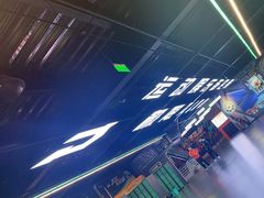 -极限PLAY运动娱乐新世界·团建派对潮玩休闲馆·室内蹦极高空游乐园