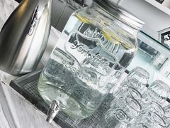 -UNI UNI(环亚凯瑟琳店)