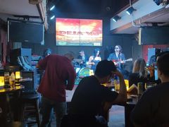 -Hooley's活利仕西餐厅(珠江新城店)