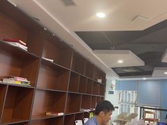 -新航道雅思托福·留学·考研培训(人民广场校区)