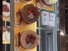 -花花卷卷·鲜食蛋糕(静安久光百货店)