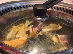 -遇东北林区铁锅炖(南开店)