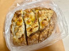 咸香芝士奇亚籽法式乡村-PAOPAO Bakery&Café(港汇店)