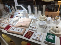-LADY FAFA(巨鹿路陕西南路路口店)